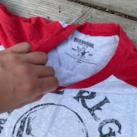 True Religion Graphic T Shirt Skull Long Sleeve XL - Picture 3 of 4